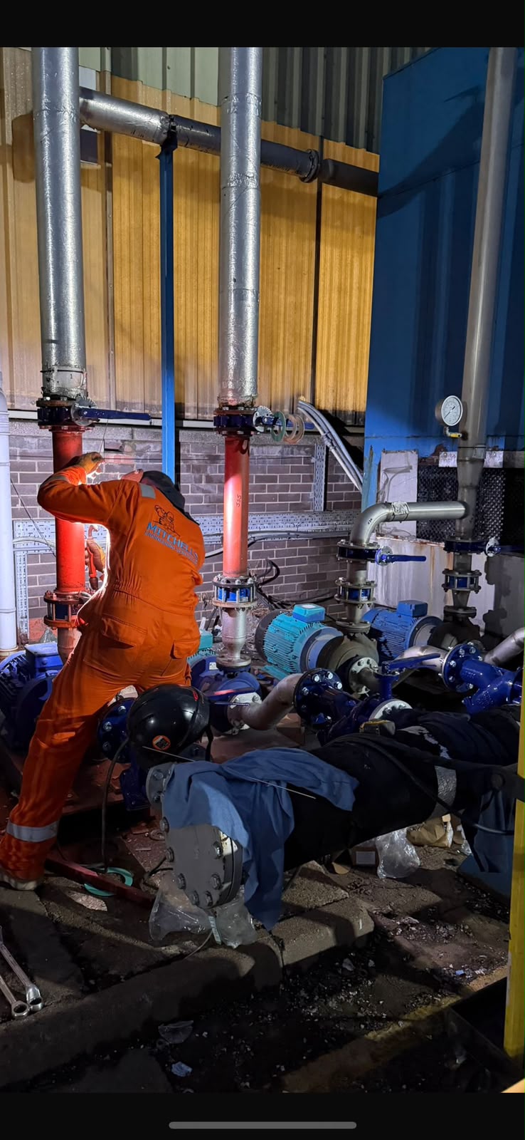 Skid-mounted pipework and plant in a commissioned plant room